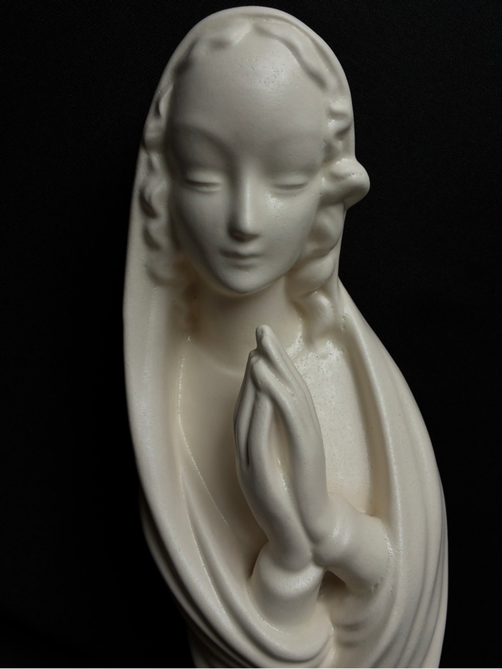 White Ceramic Praying Madonna Sculpture - Home Art